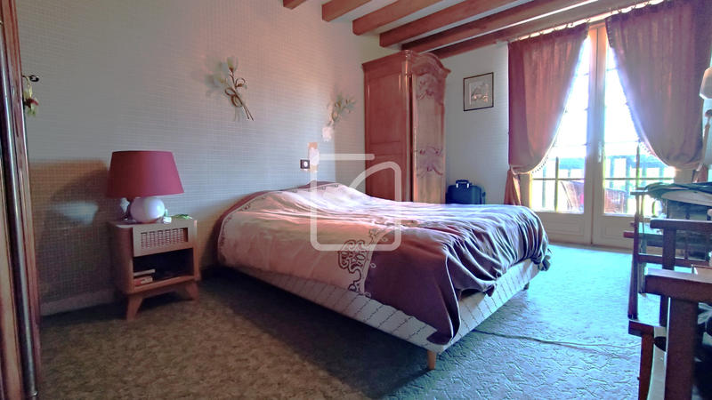 Maison - 172 m² - 5 pièces