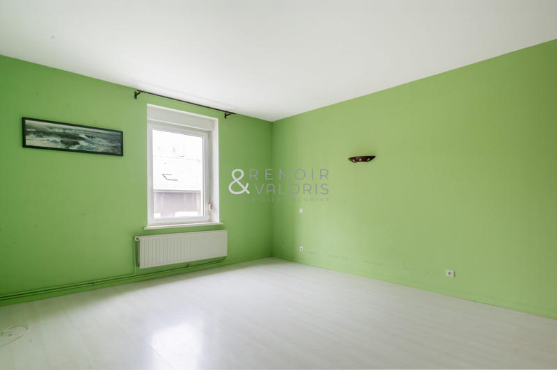 Maison - 161 m² - 8 pièces