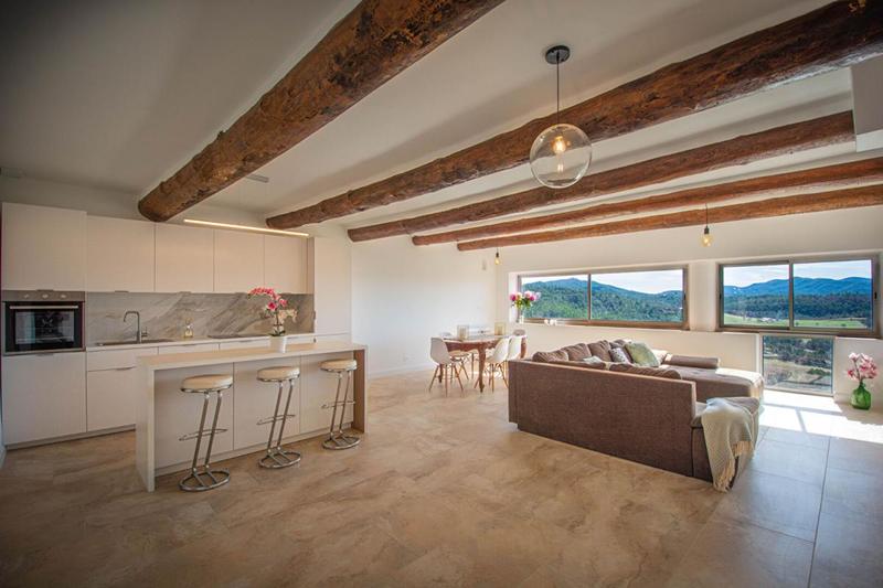 Appartement - 132 m² - 4 pièces