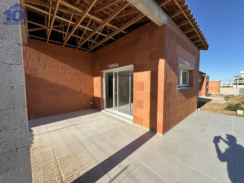 Maison - 98 m² - 4 pièces