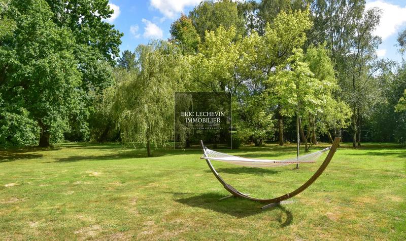 Maison - 293 m² - 8 pièces