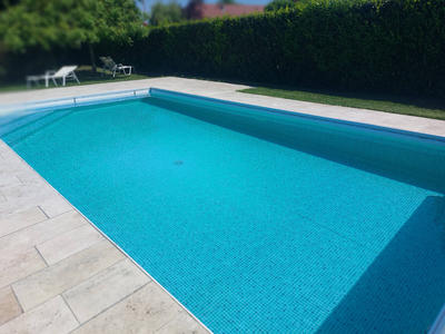 Maison - 240 m² - 7 pièces