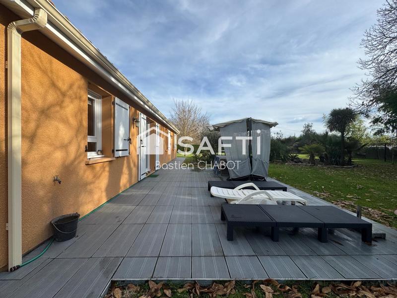 Maison - 99 m² - 6 pièces