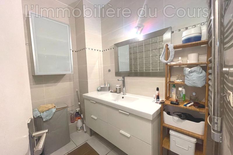 Appartement - 100 m² - 5 pièces
