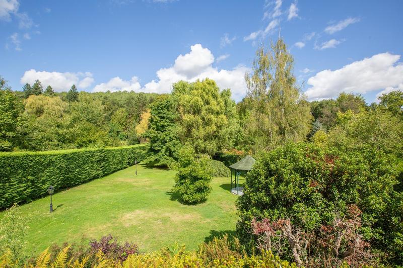 Maison - 180 m² - 7 pièces