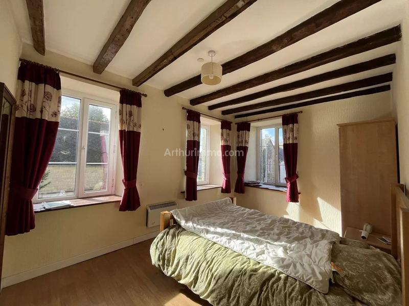 Maison - 179 m² - 6 pièces