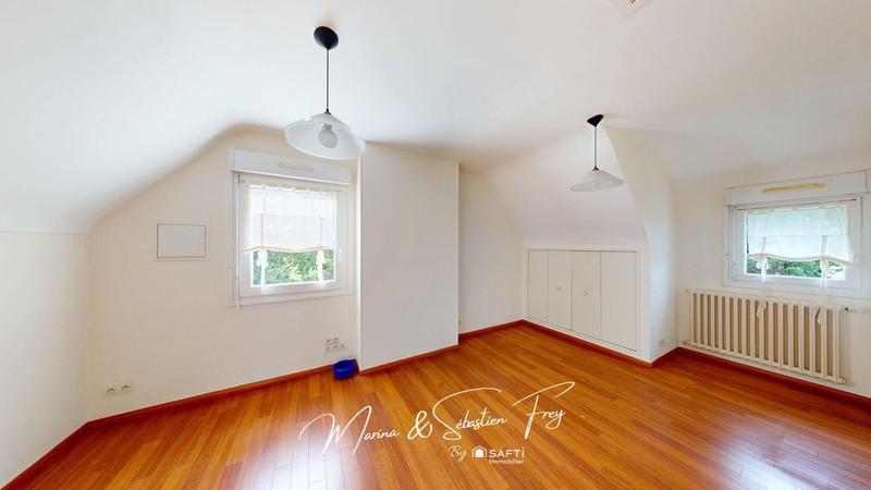 Maison - 170 m² - 6 pièces