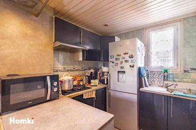 Maison - 140 m² - 9 pièces