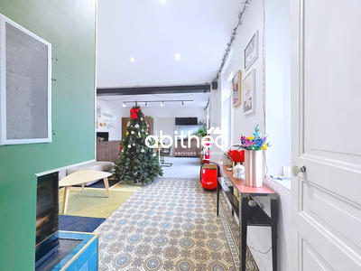 Maison - 163 m² - 6 pièces