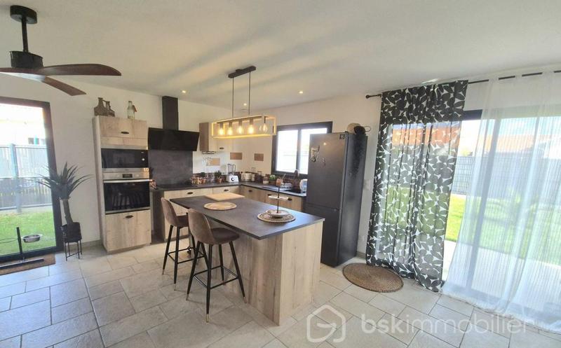 Maison - 100 m² - 4 pièces