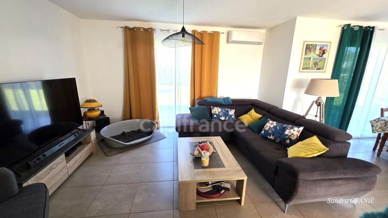 Maison - 89 m² - 4 pièces