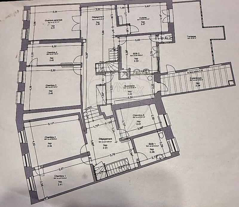 Appartement - 173 m² - 7 pièces