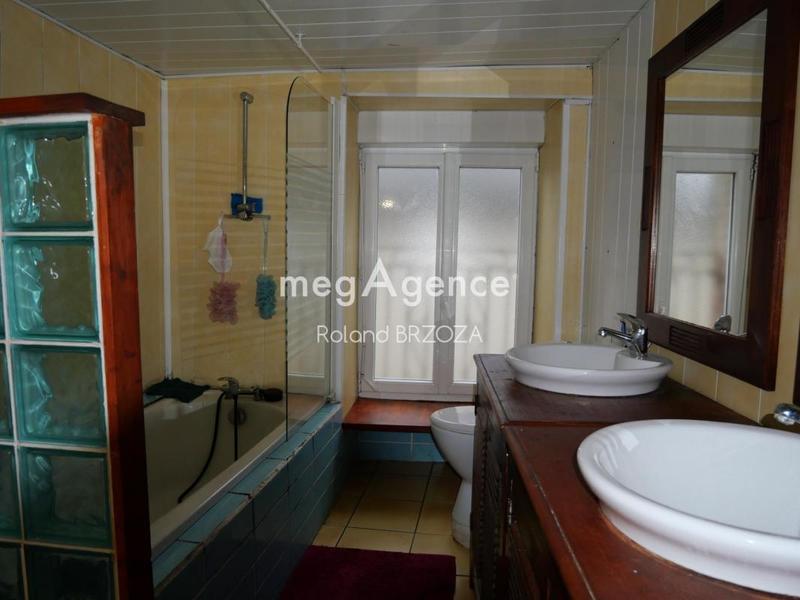 Maison - 105 m² - 6 pièces