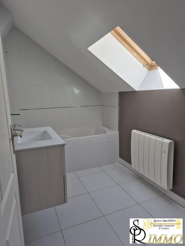 Maison - 108 m² - 5 pièces