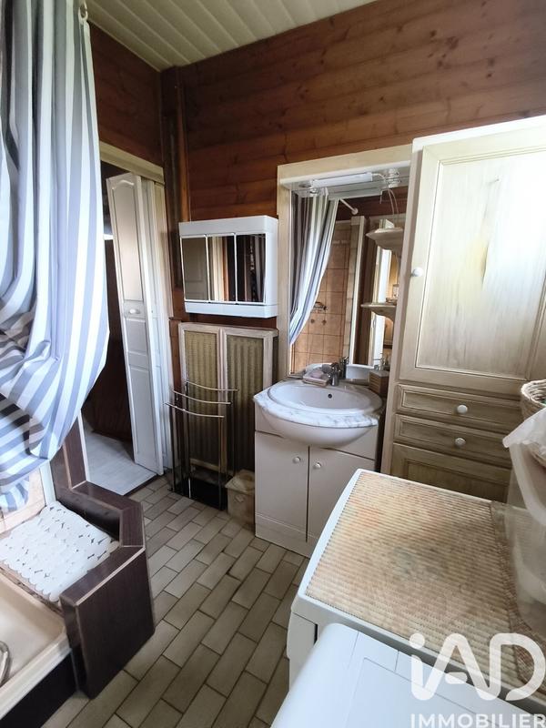 Maison - 84 m² - 4 pièces