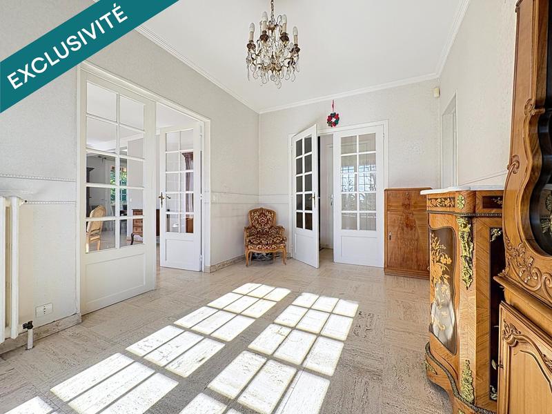 Maison - 174 m² - 7 pièces