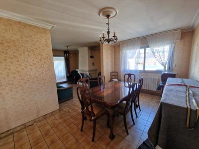 Maison - 107 m² - 5 pièces