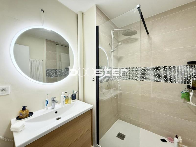 Appartement ancien - 64 m² - 3 pièces