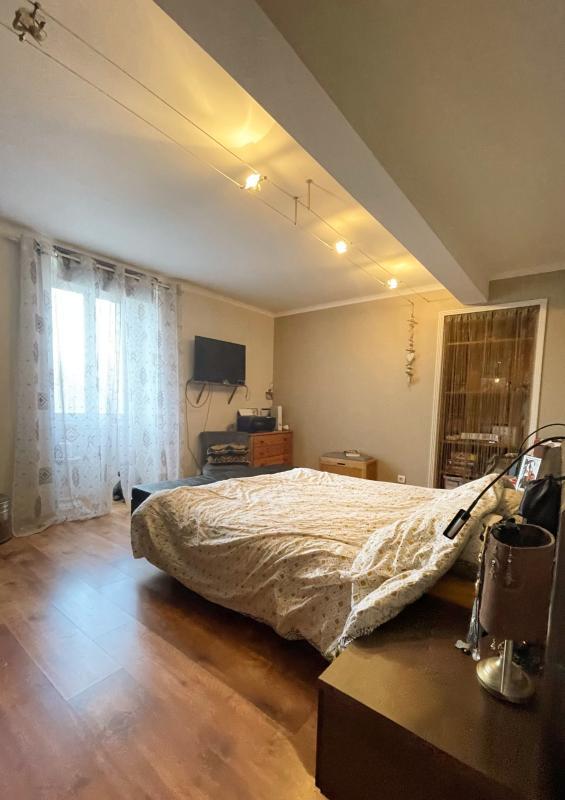 Maison de village - 90 m² - 4 pièces