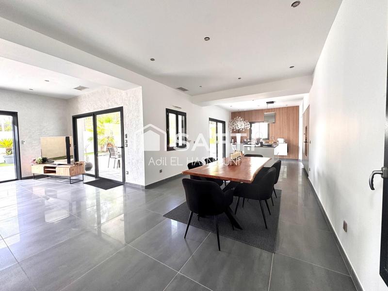 Maison - 148 m² - 6 pièces