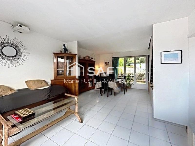 Maison - 110 m² - 6 pièces