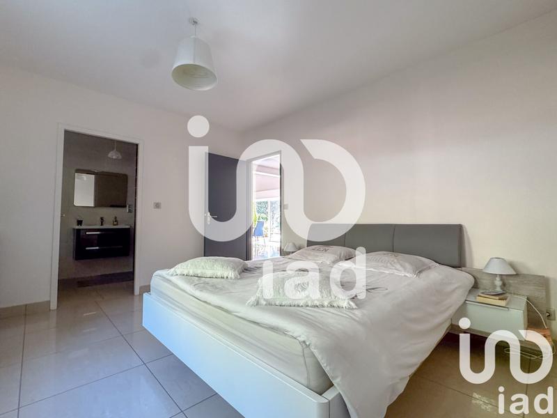 Maison - 242 m² - 6 pièces