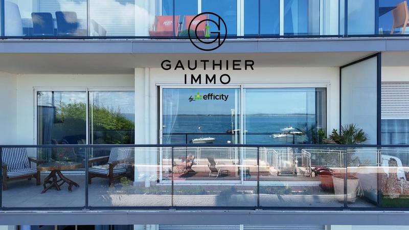 Appartement - 106 m² - 4 pièces