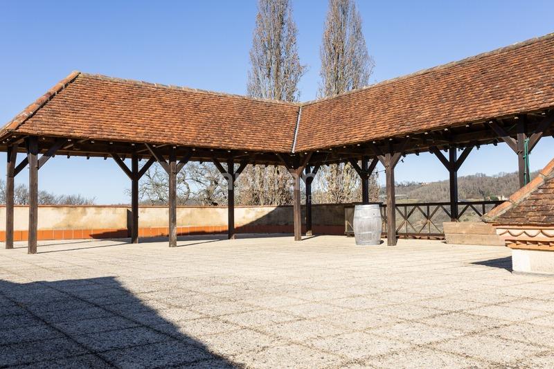 Propriété - 500 m² - 10 pièces