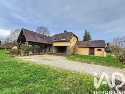 Maison - 223 m² - 5 pièces