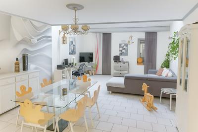 Maison de village - 210 m² - 6 pièces