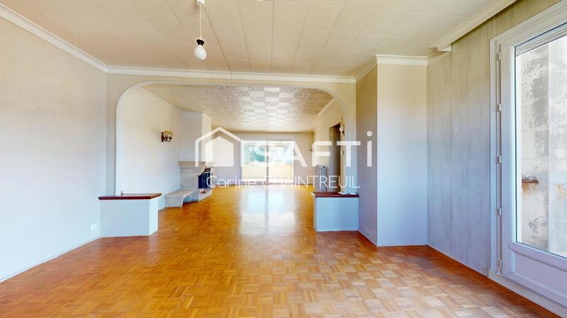 Appartement - 121 m² - 5 pièces