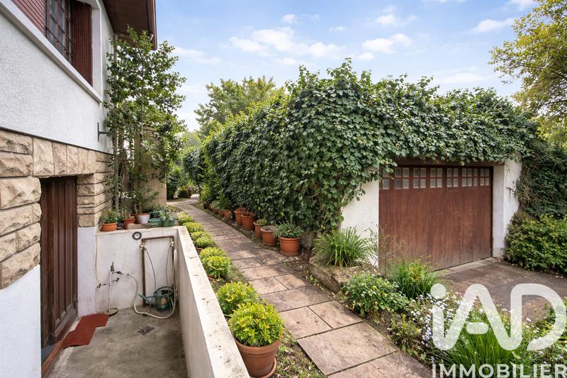 Maison - 145 m² - 8 pièces