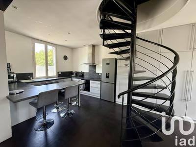 Maison - 169 m² - 6 pièces