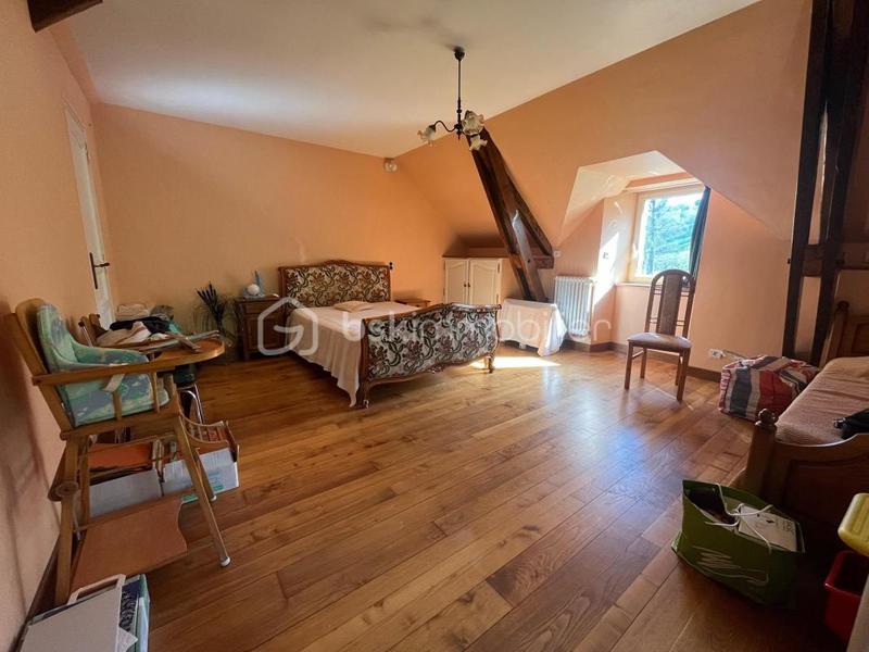 Moulin - 197 m² - 7 pièces