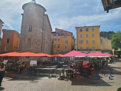 Local commercial - 100 m²