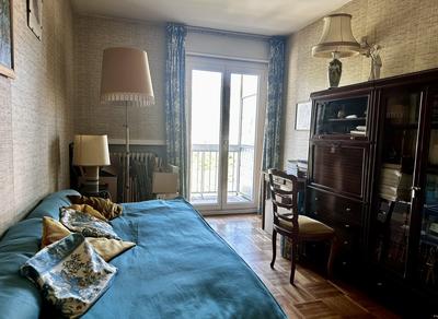 Appartement - 105 m² - 4 pièces