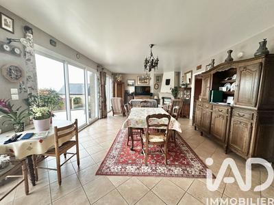 Maison - 123 m² - 5 pièces