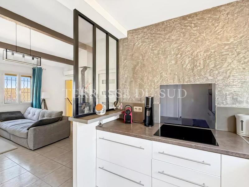 Maison - 98 m² - 5 pièces