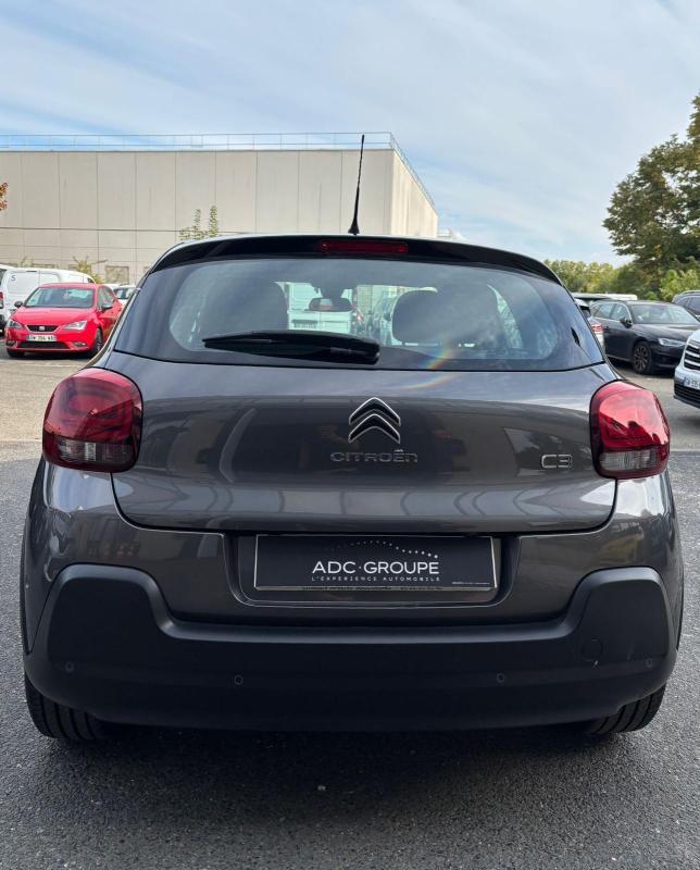 Citroën C3 III 1.2 Puretech 110 s&amp;S 6cv Shine Business Bv6