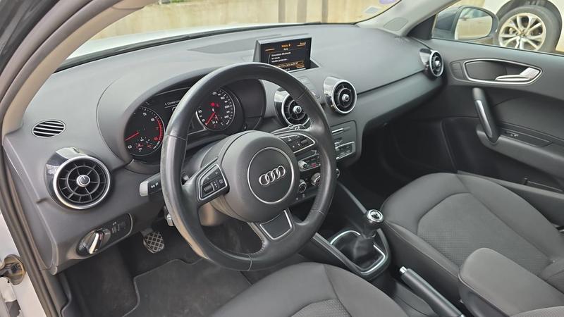 Audi A1 sportback 1.4 TFSi 125 s-Line