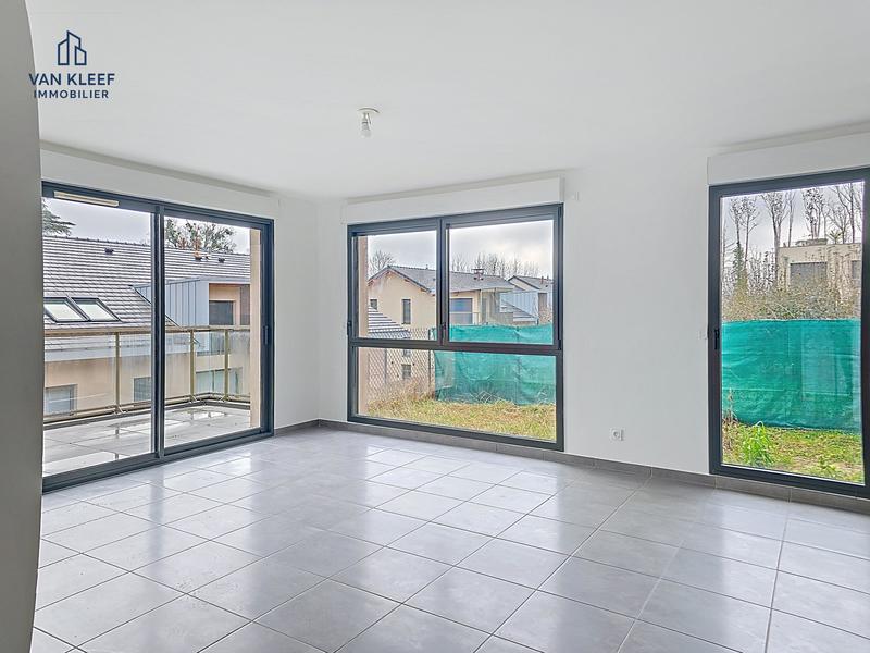 Appartement - 85 m² - 4 pièces