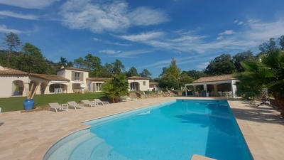 Villa - 187 m² - 5 pièces