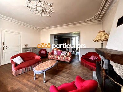 Maison - 310 m² - 14 pièces