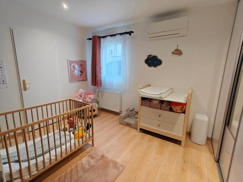 Maison contemporaine - 94 m² - 5 pièces