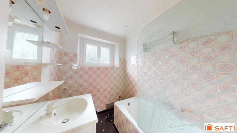 Maison - 137 m² - 5 pièces