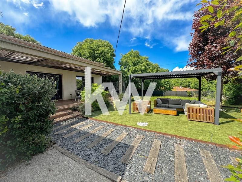 Villa - 120 m² - 4 pièces