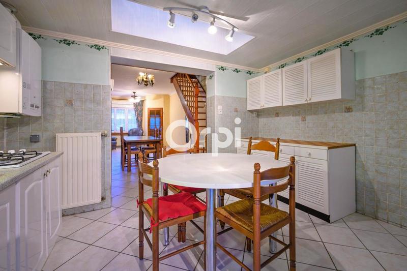 Maison - 96 m² - 4 pièces