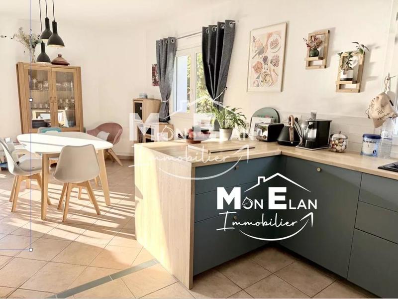 Maison - 98 m² - 5 pièces