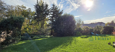 Maison - 178 m² - 8 pièces