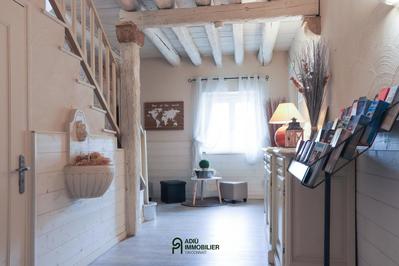 Immeuble - 300 m² - 13 pièces